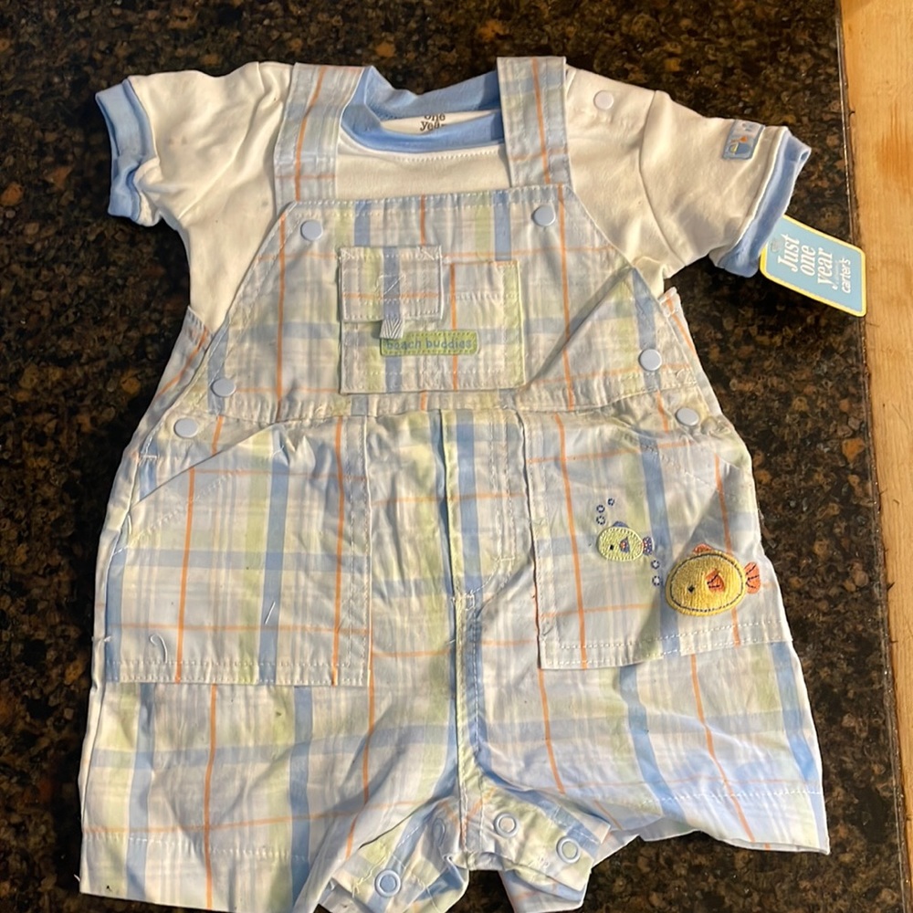 Overalls outfit